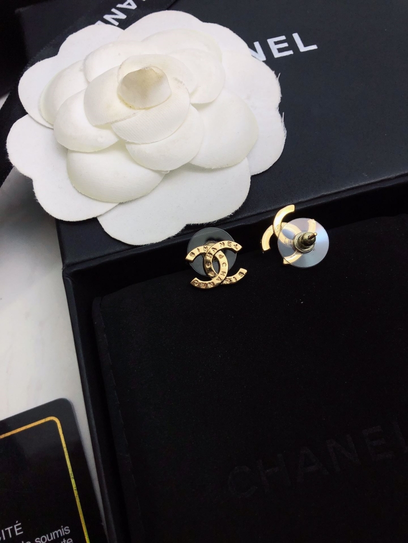 Ch**el earrings